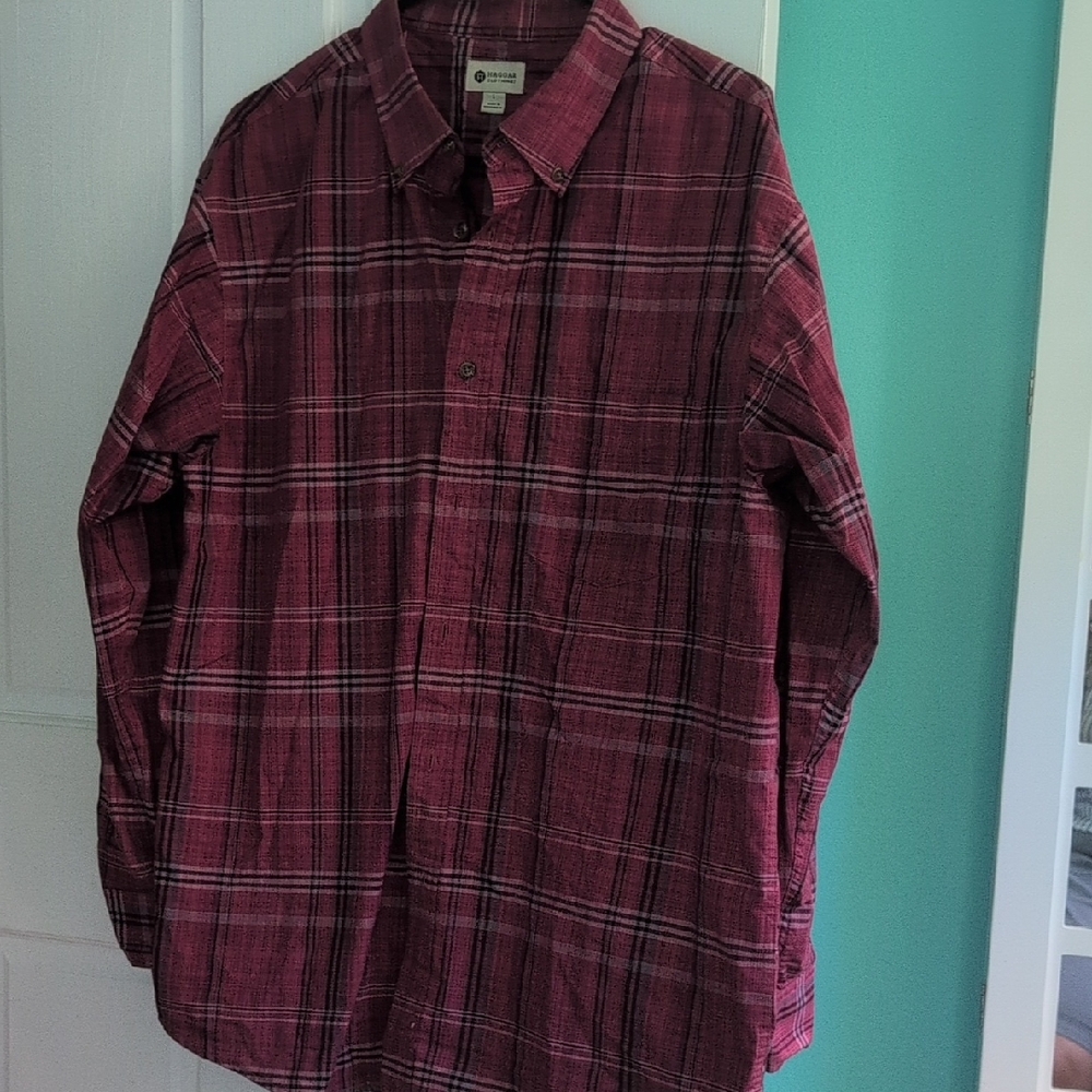 Men's Haggar Red Plaid Button-Up Shirt
